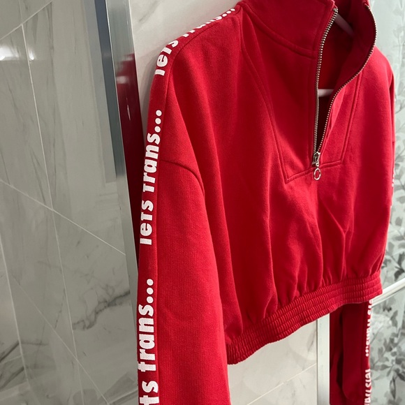 XS Red iets Frans Crop Hoodie - Picture 3 of 4